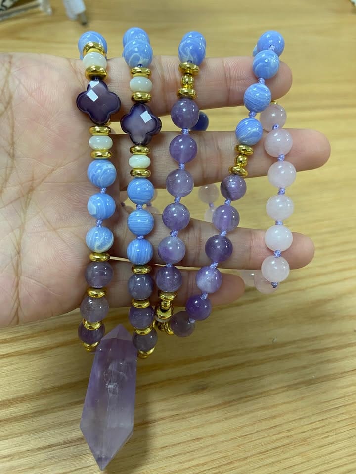 Customer photo review of Natural Agate, Rose Quartz & Amethyst Crystal Pillar Necklace