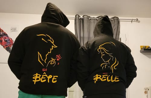 Customer photo review of Sa belle - Premium Unisex Hoodie FR. ***