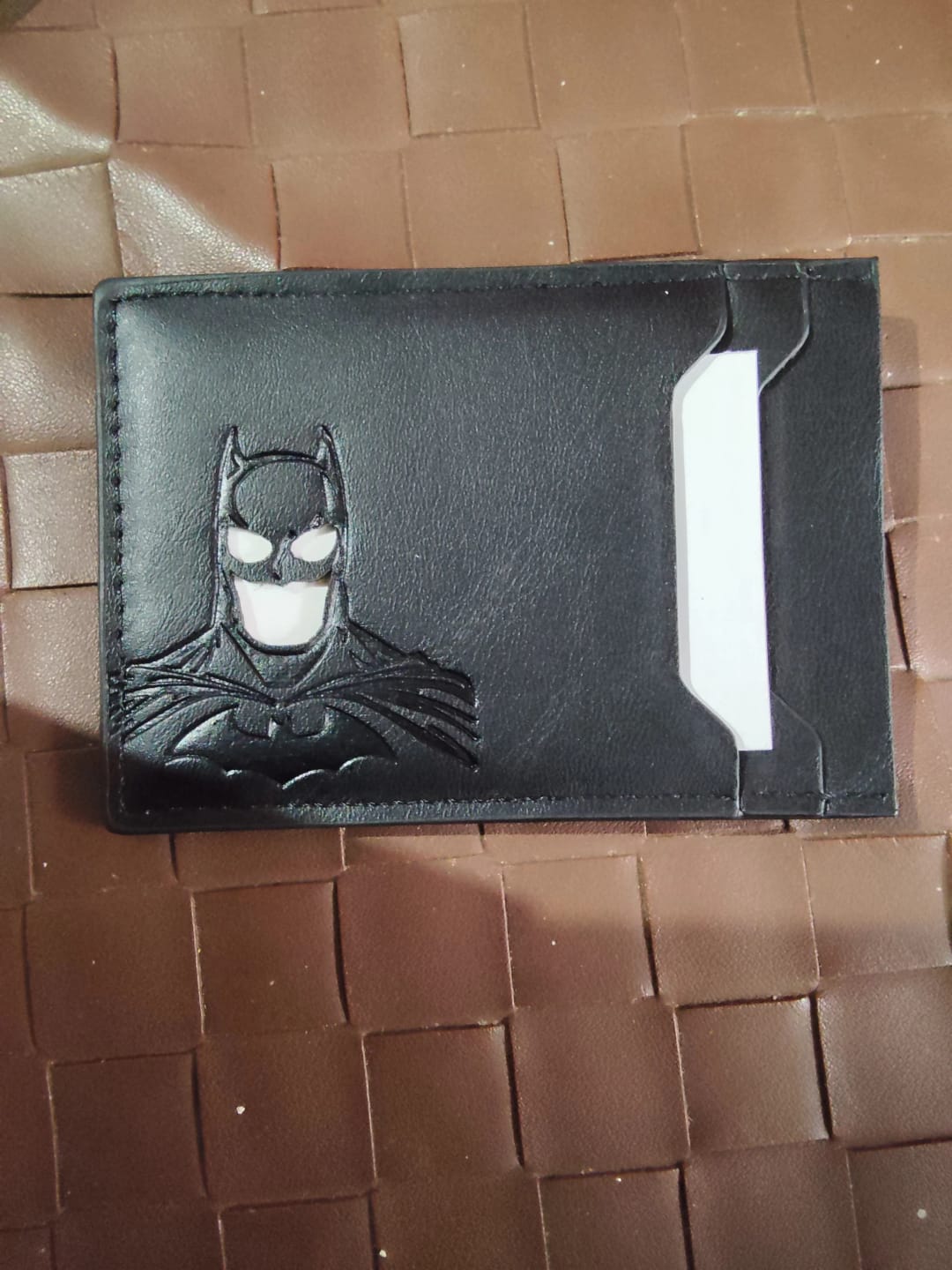 Customer photo review of Cartera Identidad Oscura
