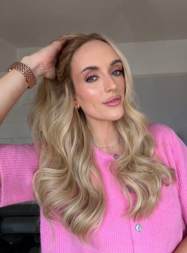 Customer photo review of Butter Blonde // The Lusta Lace Wig