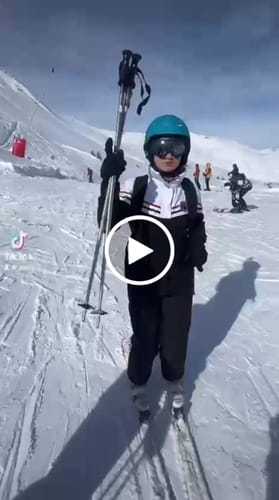 Customer video review of Women's Off White Baggy Drawstring Durable Snow Pants