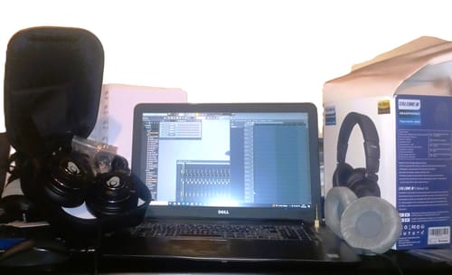 Customer photo review of Talomen Ti660x | Professional Studio Monitoring Wired Headphone