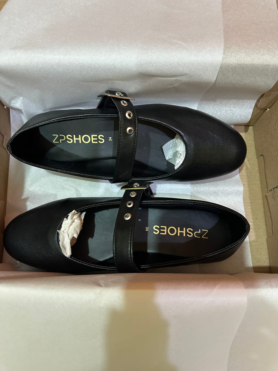 Customer photo review of ZAPATILLA ZP CAMILLE BLACK CHAPE
