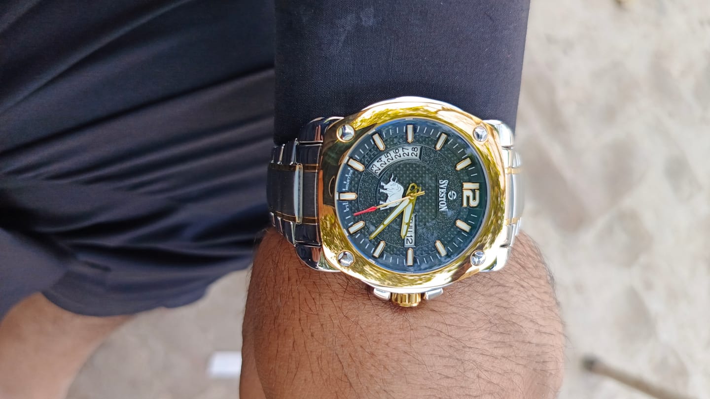 Customer photo review of Bullston