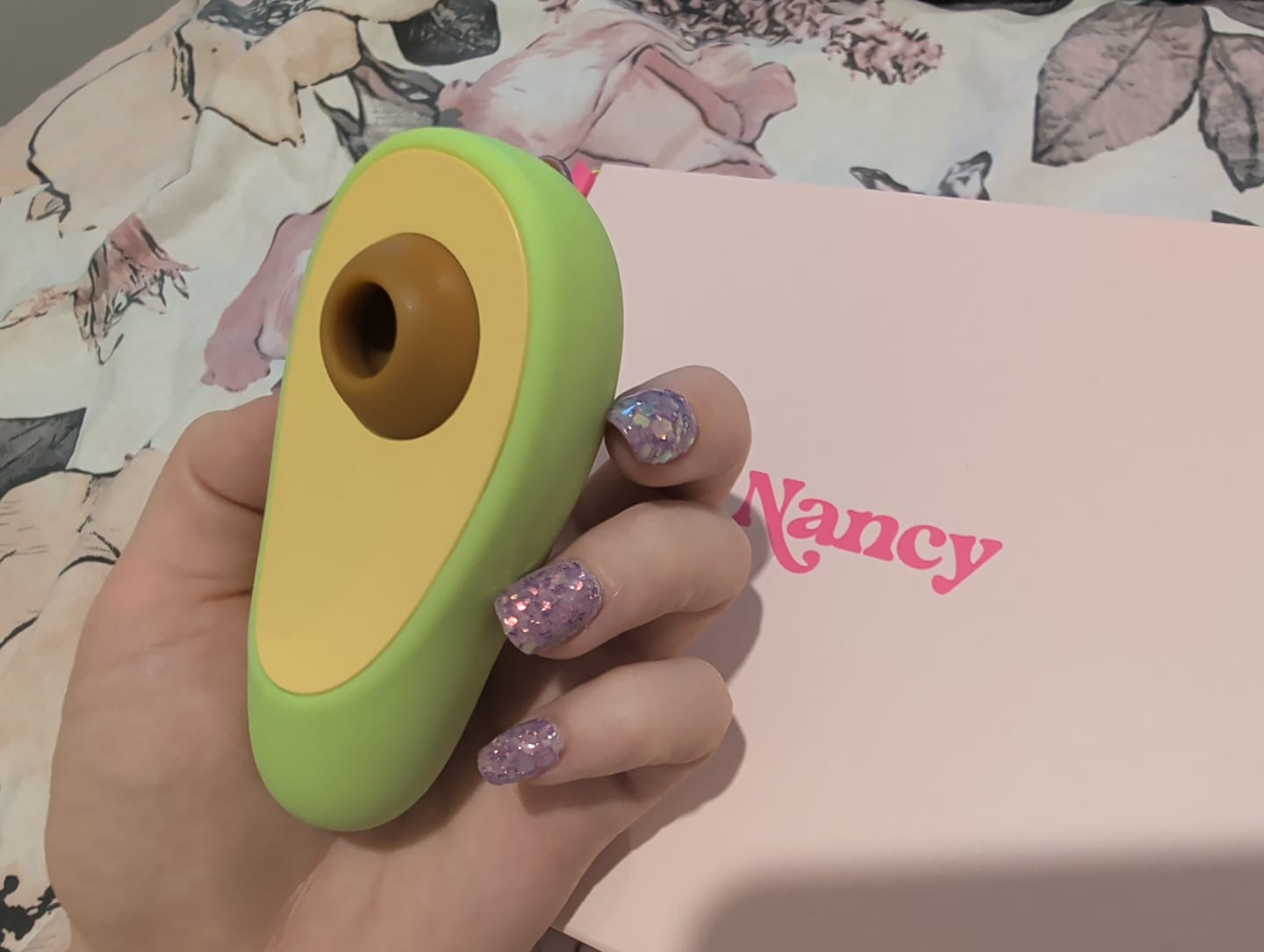 Customer photo review of Avo Clitoral Massager