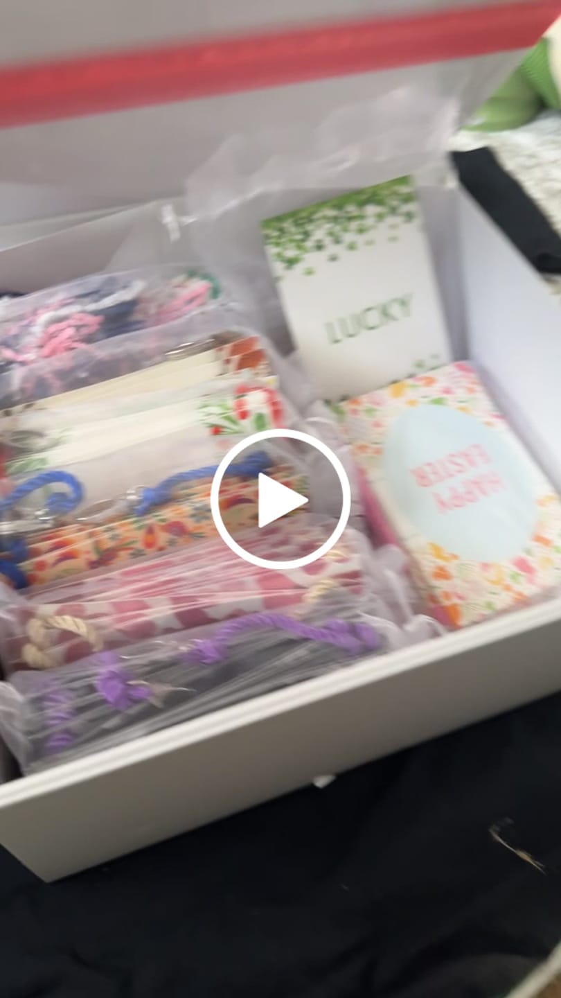 Customer video review of Keepsake Banner Storage Box