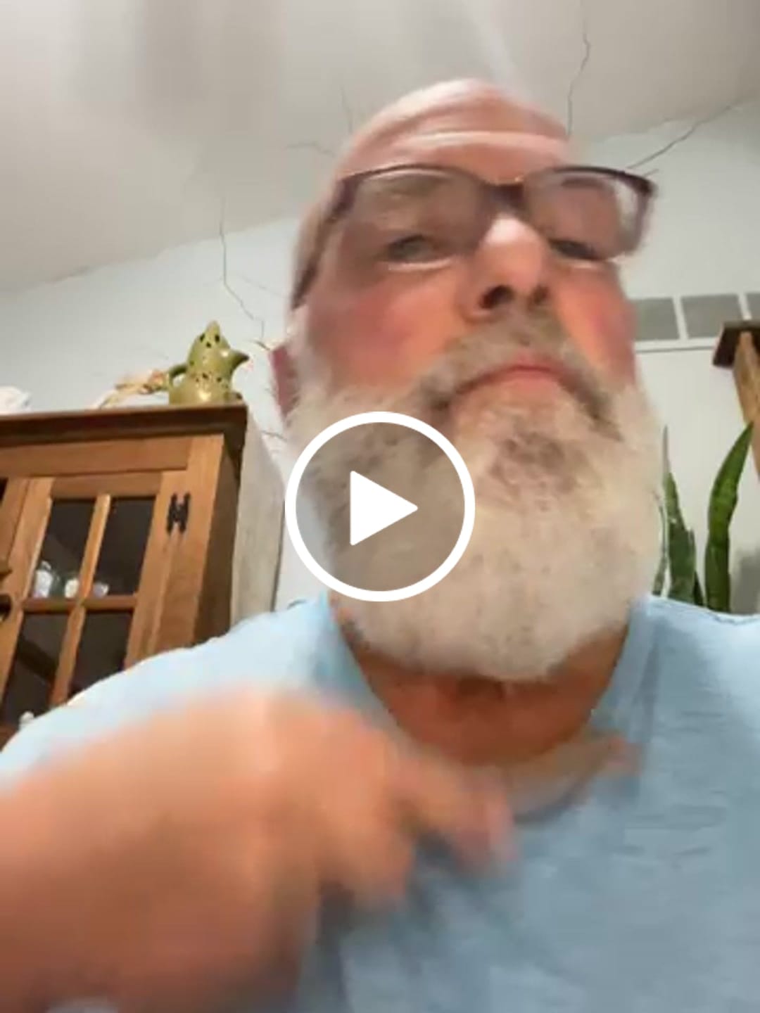 Customer video review of SAINTWOOD BEARD BUTTER | Conditioning | Guaiac Wood & Frankincense | 2 oz