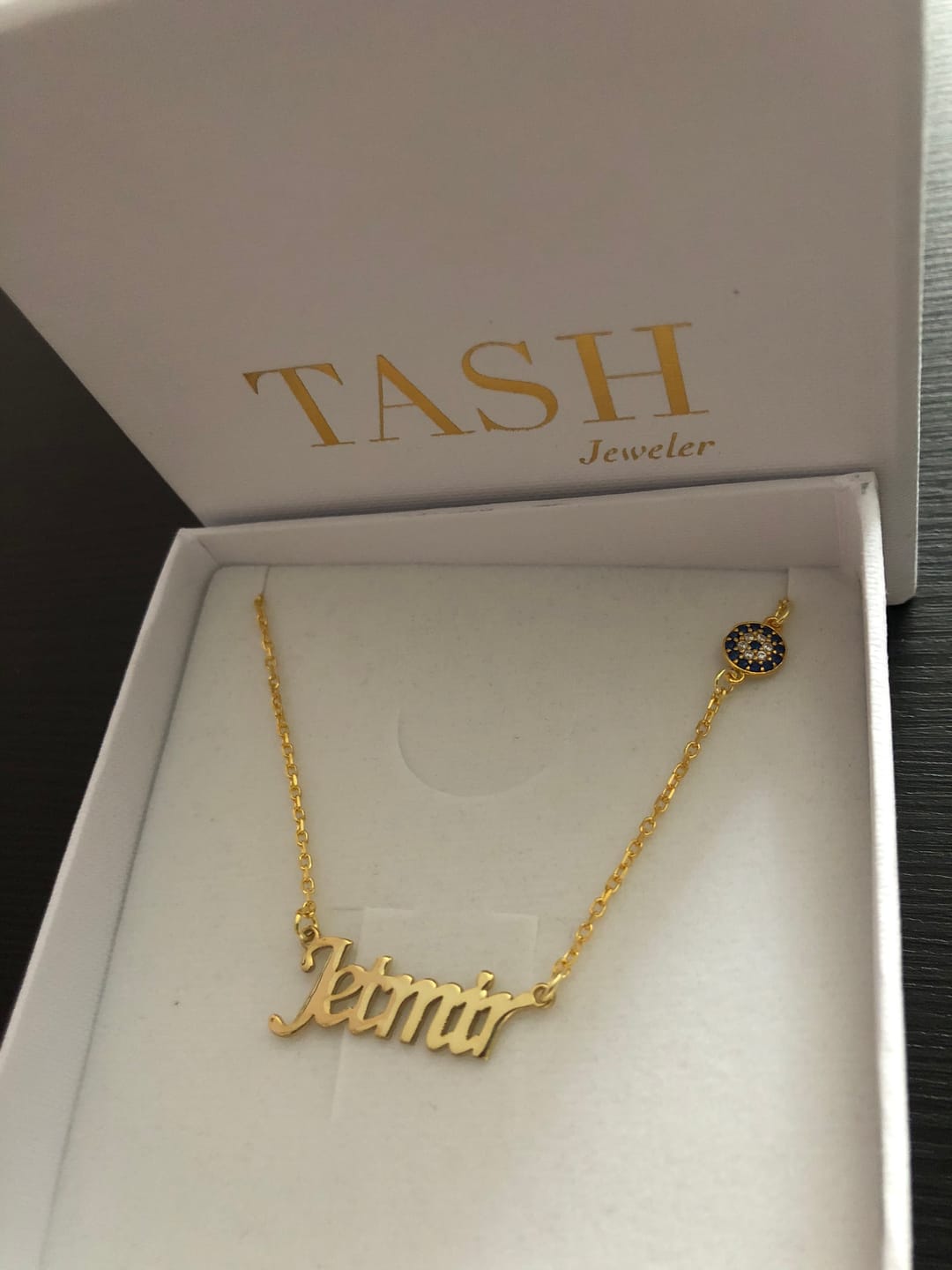Customer photo review of Namenskette mit "Nazar" steinchen