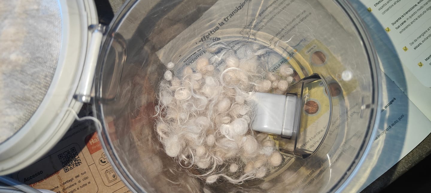 Customer photo review of Oneisall LM2 7-in-1 Pet Grooming Vacuum Kit
