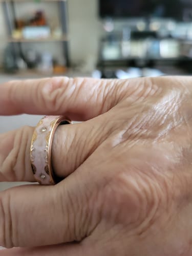 Customer photo review of Pulserive Solara Smart Ring, Sleep Tracker, Activity & Fitness Tracker, Blood Pressure& Oxygen Tracker