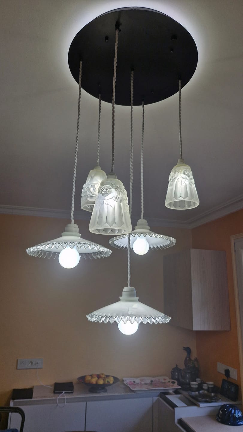 Customer photo review of Socle de plafond rond pour suspensions multiples