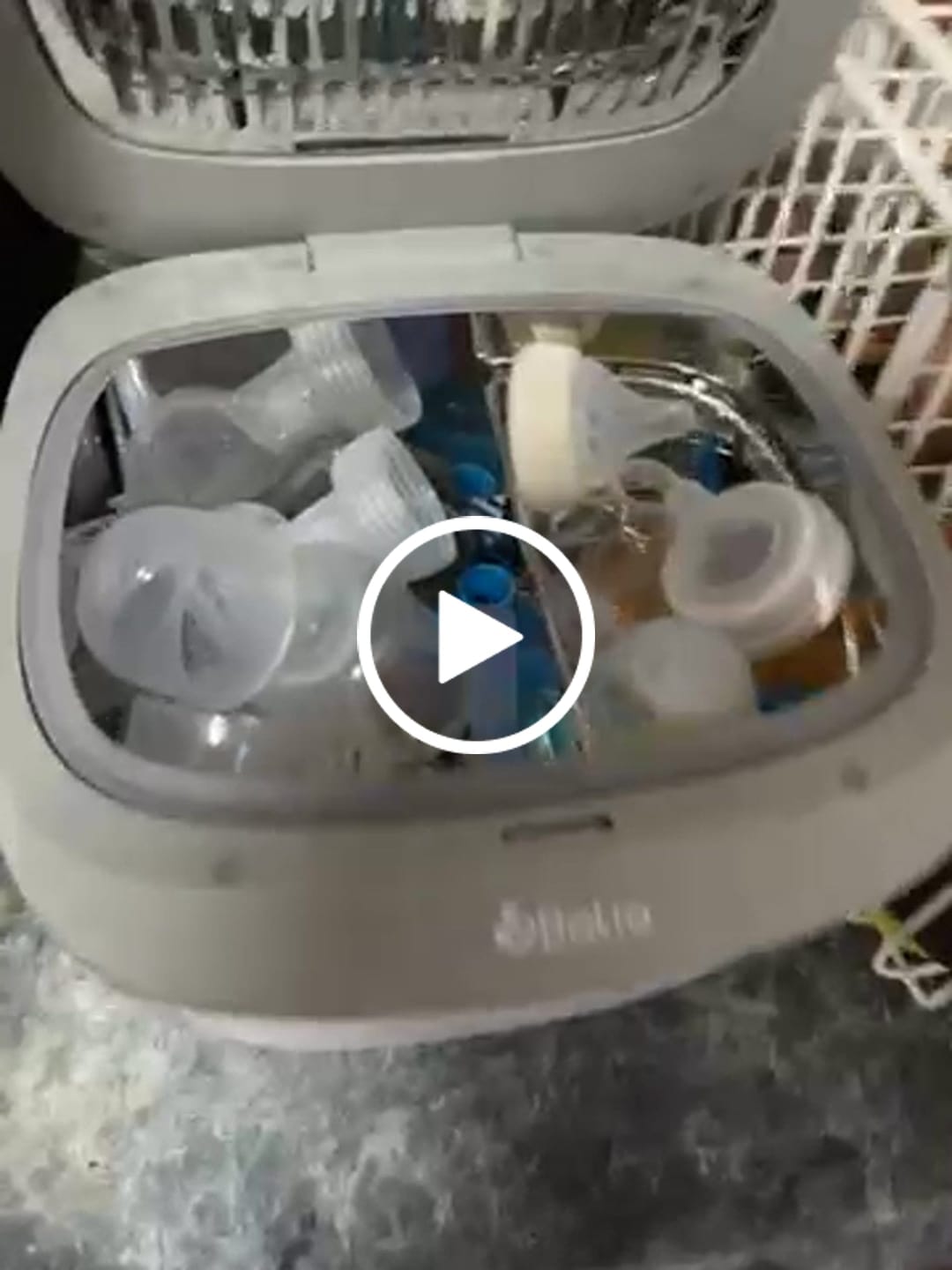 Customer video review of Esterilizador de mamaderas con Secador