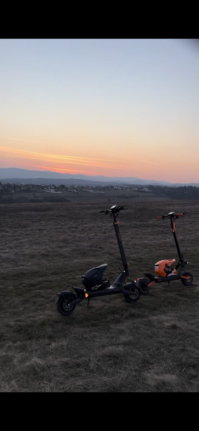 Customer photo review of Ausom L2 Electric Scooter