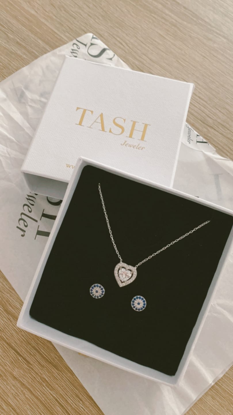Customer photo review of Nazar Ohrstecker