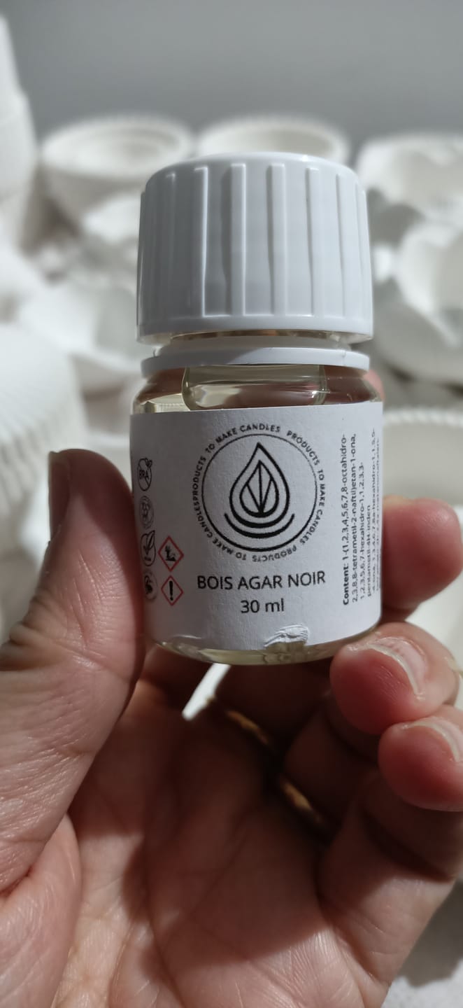 Customer photo review of Fragancia BOIS AGAR NOIR