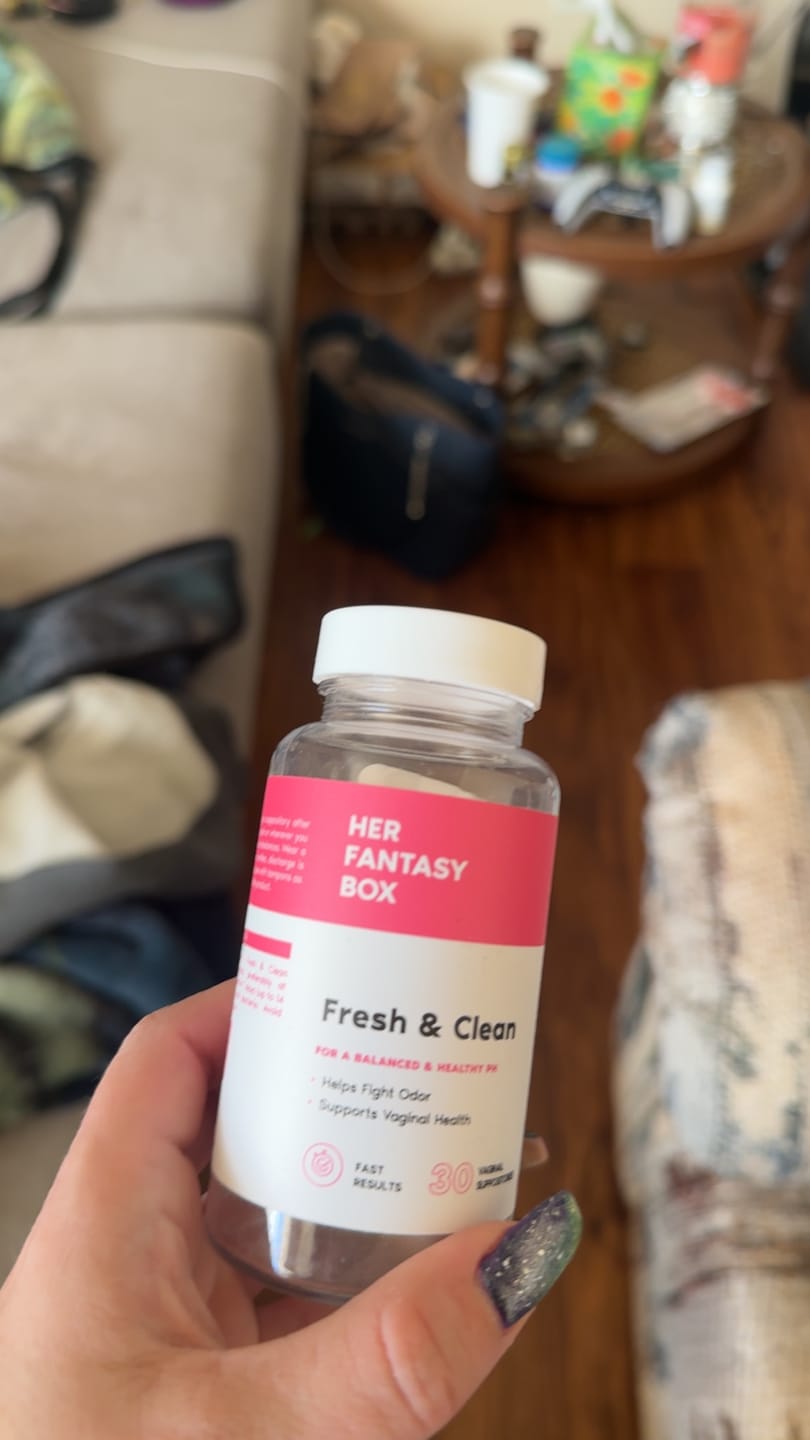 Customer photo review of The Fresh & Clean Kit - Boric Acid Vaginal Wash & Suppository Duo