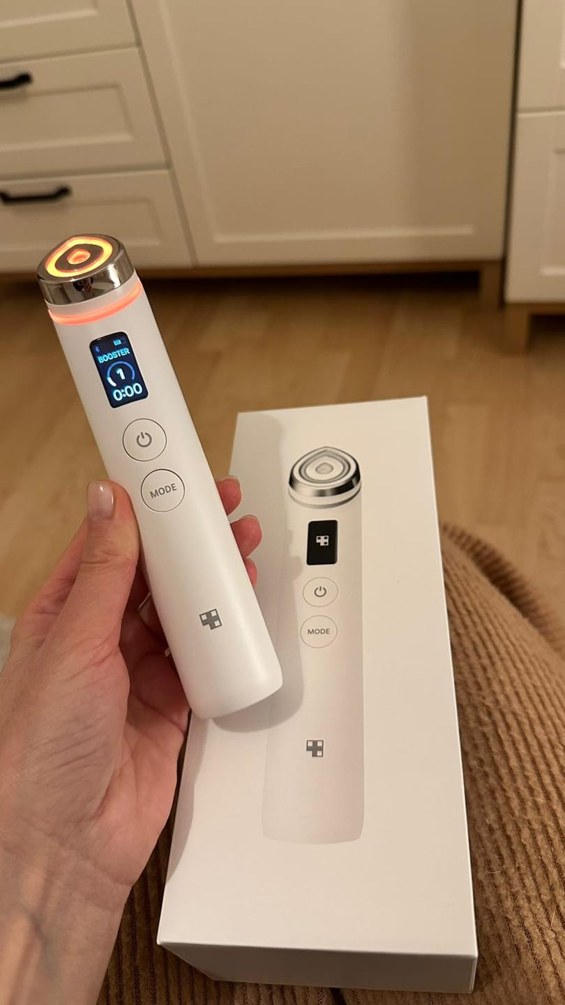 Customer photo review of Mikrostimulācijas ierīce ādas kopšanai Medicube AGE-R Booster Pro