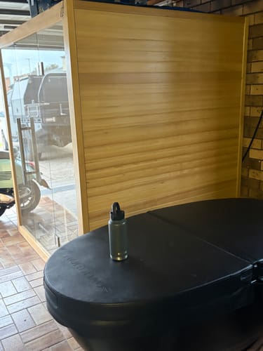 Customer photo review of Nordhaus Ice Bath - Matte Black - Oval + 4-6 Person Traditional Sauna