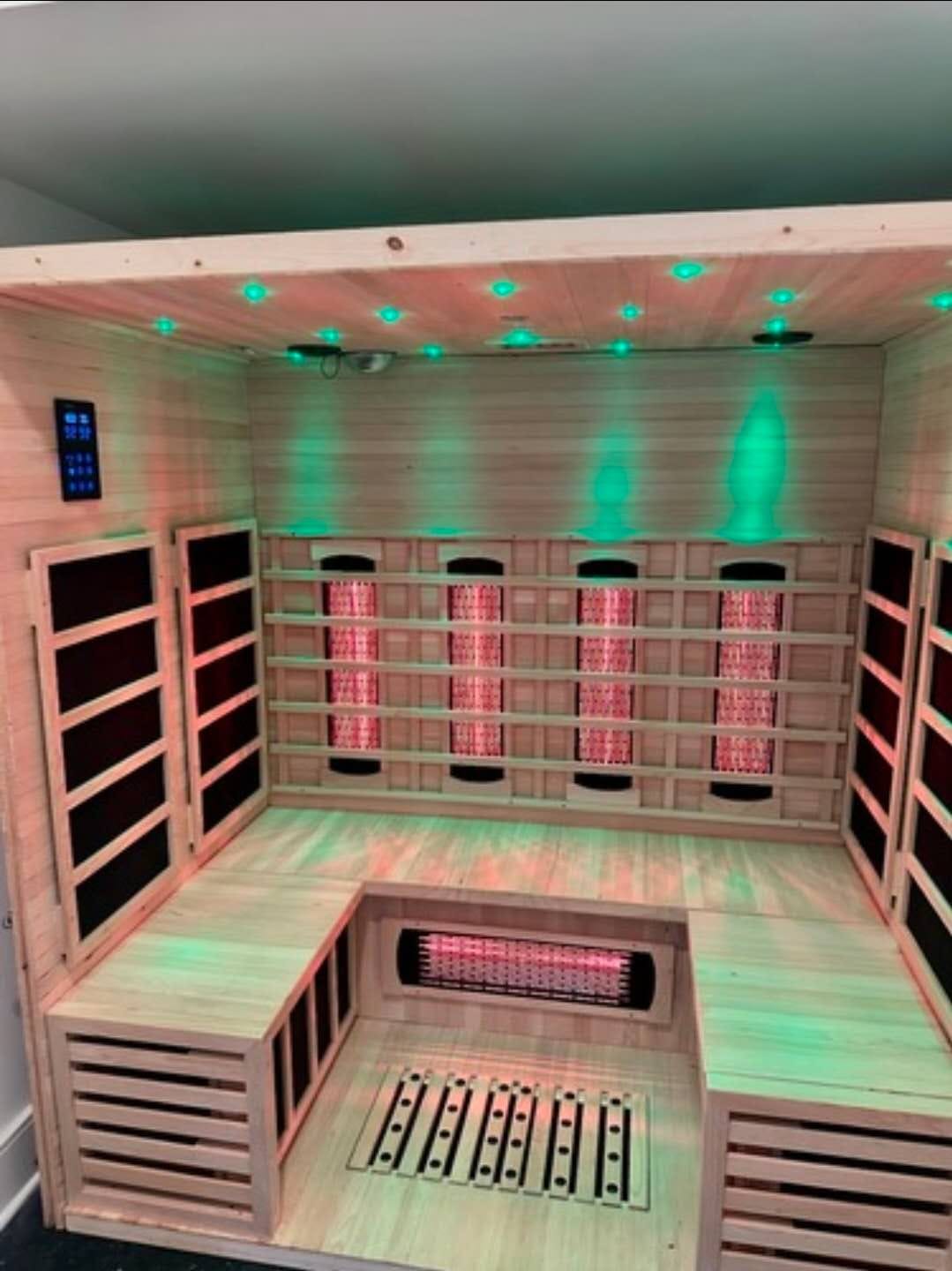 Customer photo review of Smartmak® 4 People Indoor Infrared Sauna - Refresh 4