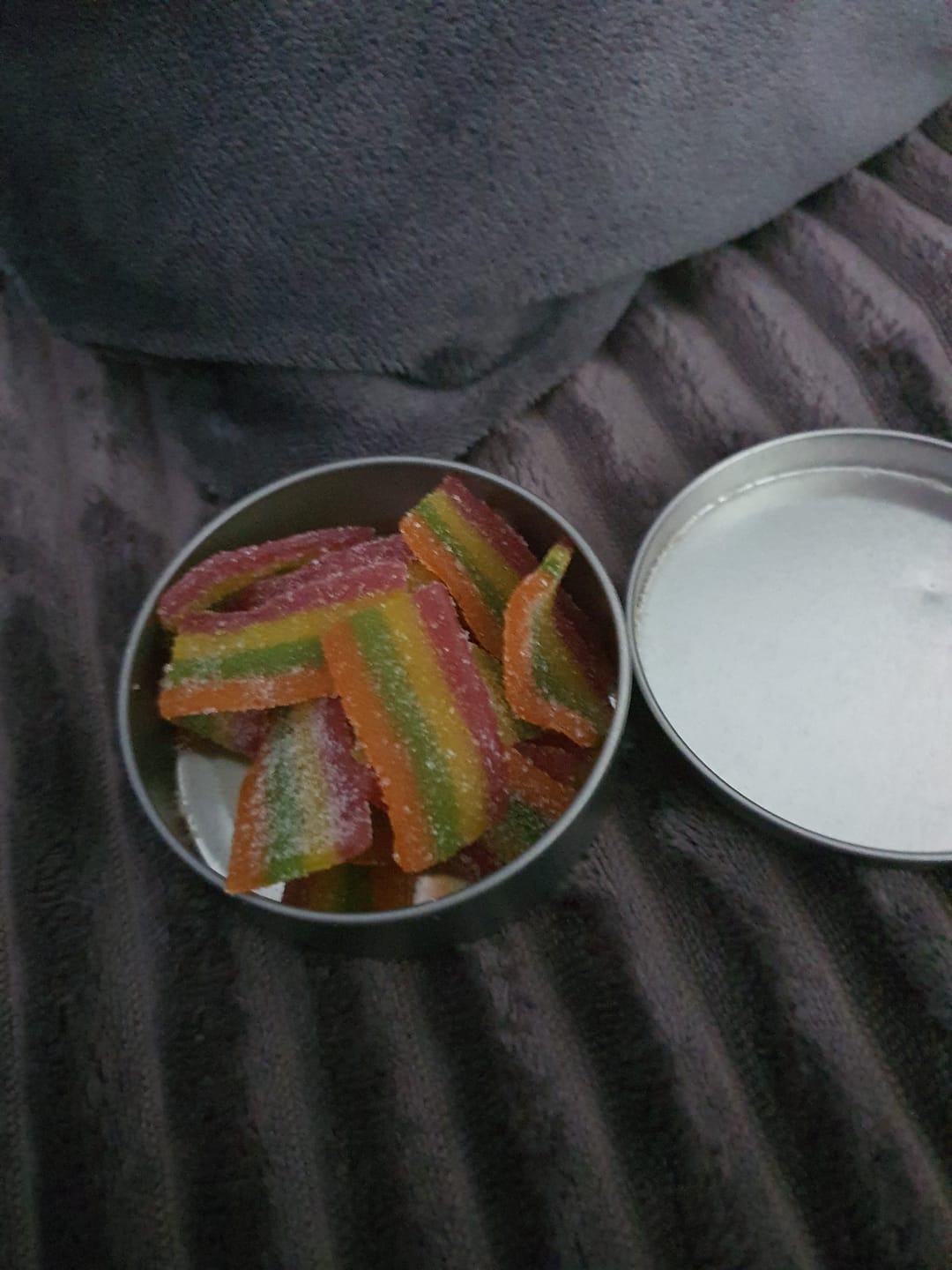 Customer photo review of THC Spacegummies Rainbow