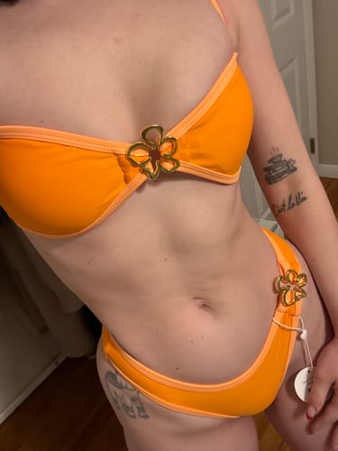 Customer photo review of HEIDI Mango Flower Bikini Top