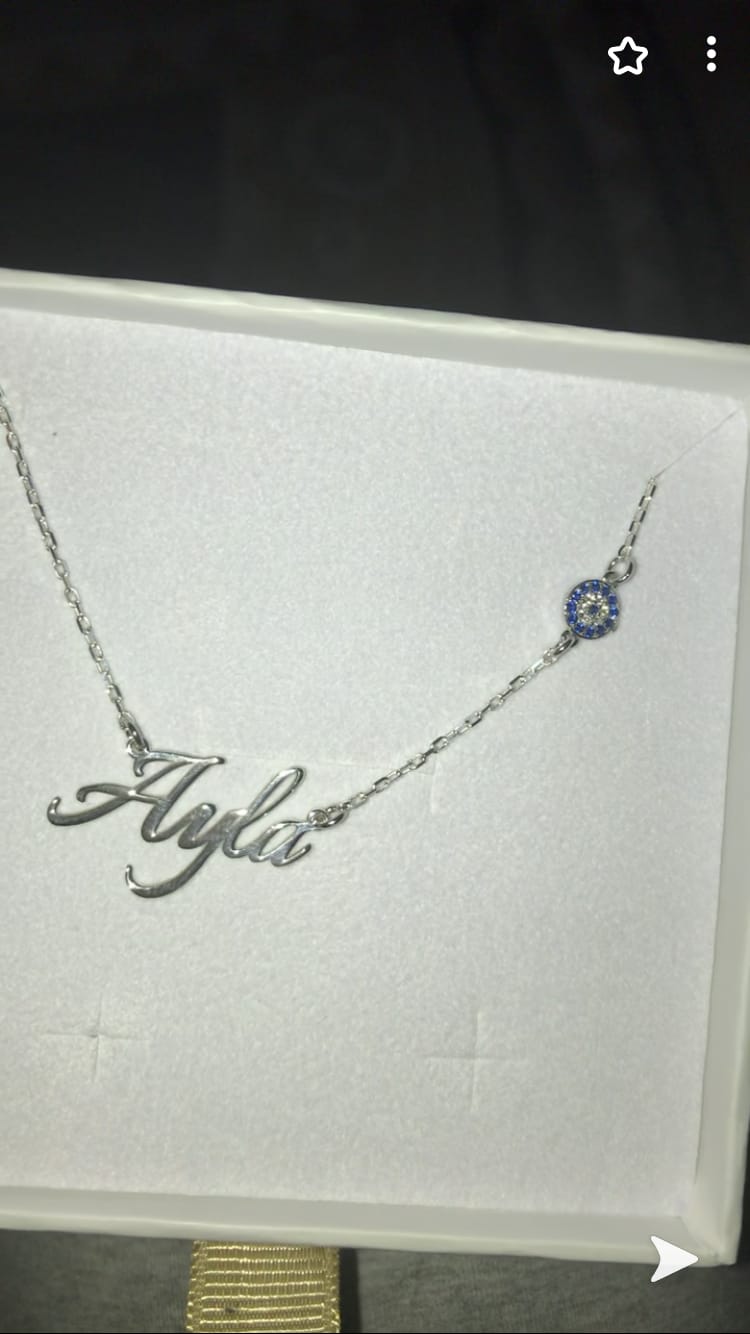 Customer photo review of Namenskette mit "Nazar" steinchen