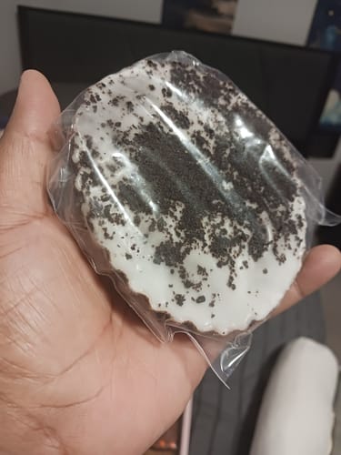 Customer photo review of The Classics - Cookies and Cream Fudge Brownie Cups