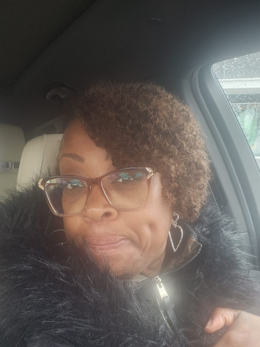 Customer photo review of #T1B/4 Medium Brown Multi-Textured Kinky Curly Human Crochet Hair with Dark Roots
