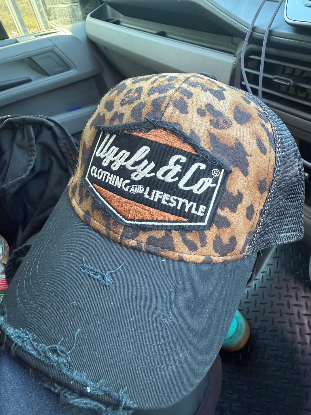 Customer photo review of Leopard Print Diamond Cap