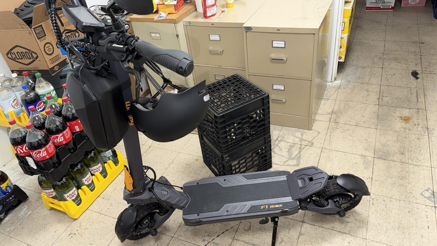 Customer photo review of Ausom F1 Max Electric Scooter