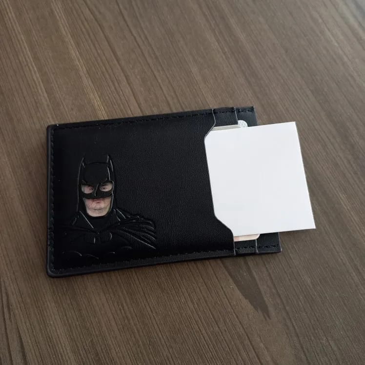 Customer photo review of Cartera Identidad Oscura