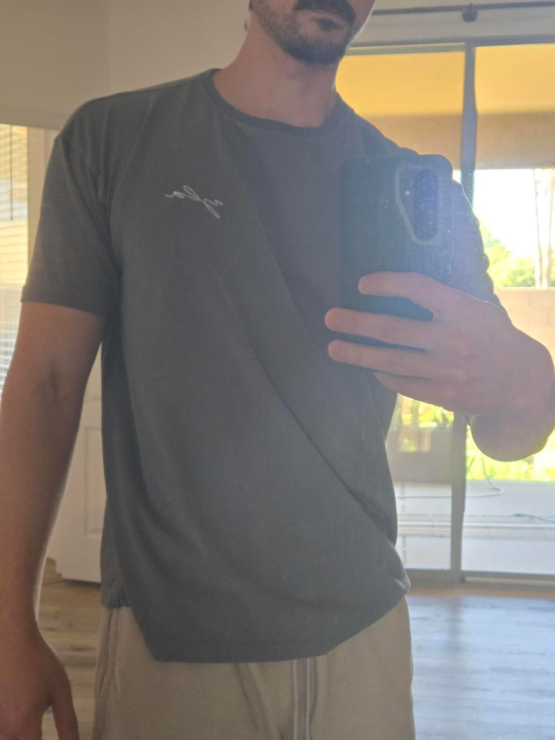 Customer photo review of 466 Tailored Tees