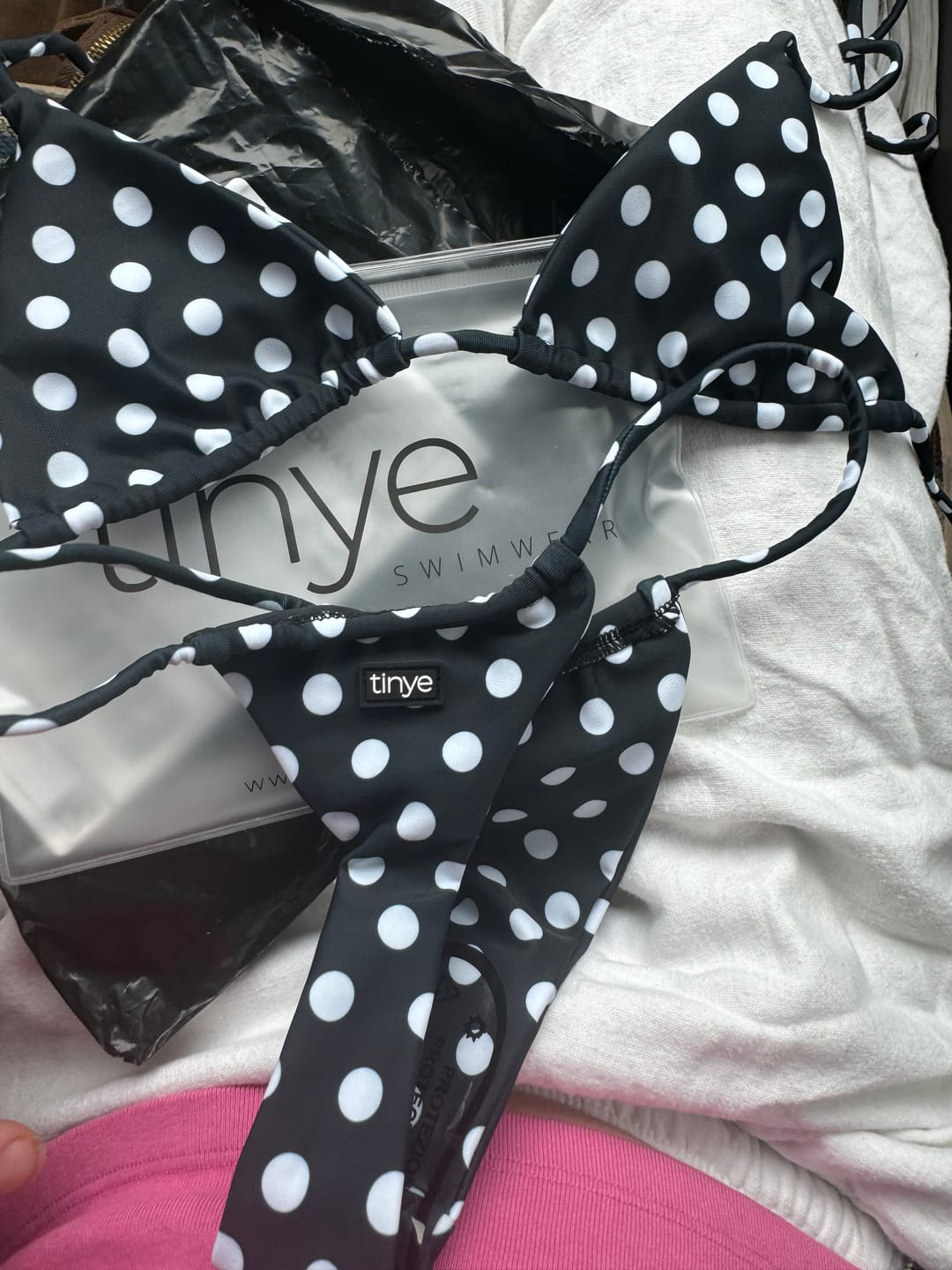 Customer photo review of 003 Seamless Triangle Bikini Top - Black Polka Dot