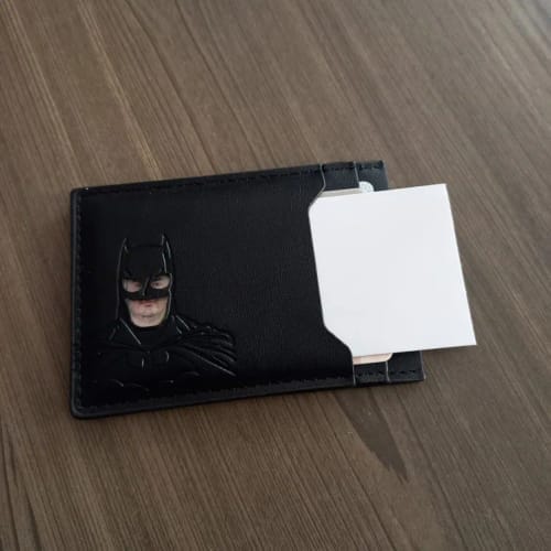 Customer photo review of Cartera Identidad Oscura