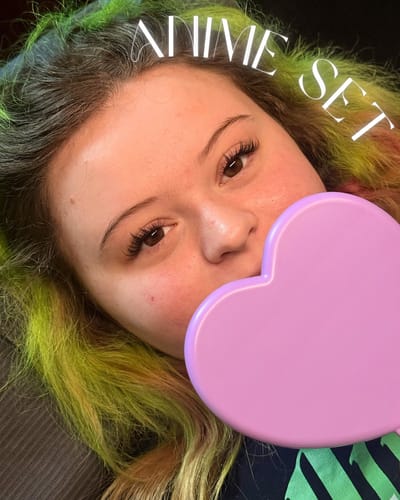 Customer photo review of Birdie Lashes