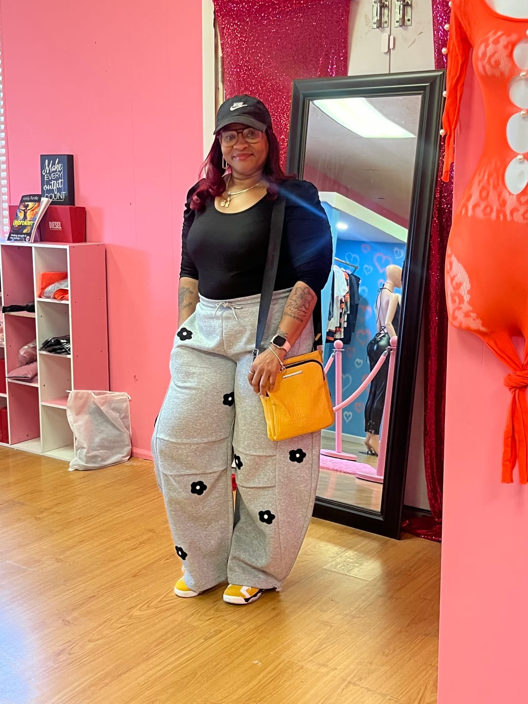 Customer photo review of Aelfric Eden Floral Embroidery Baggy Barrel Sweatpants