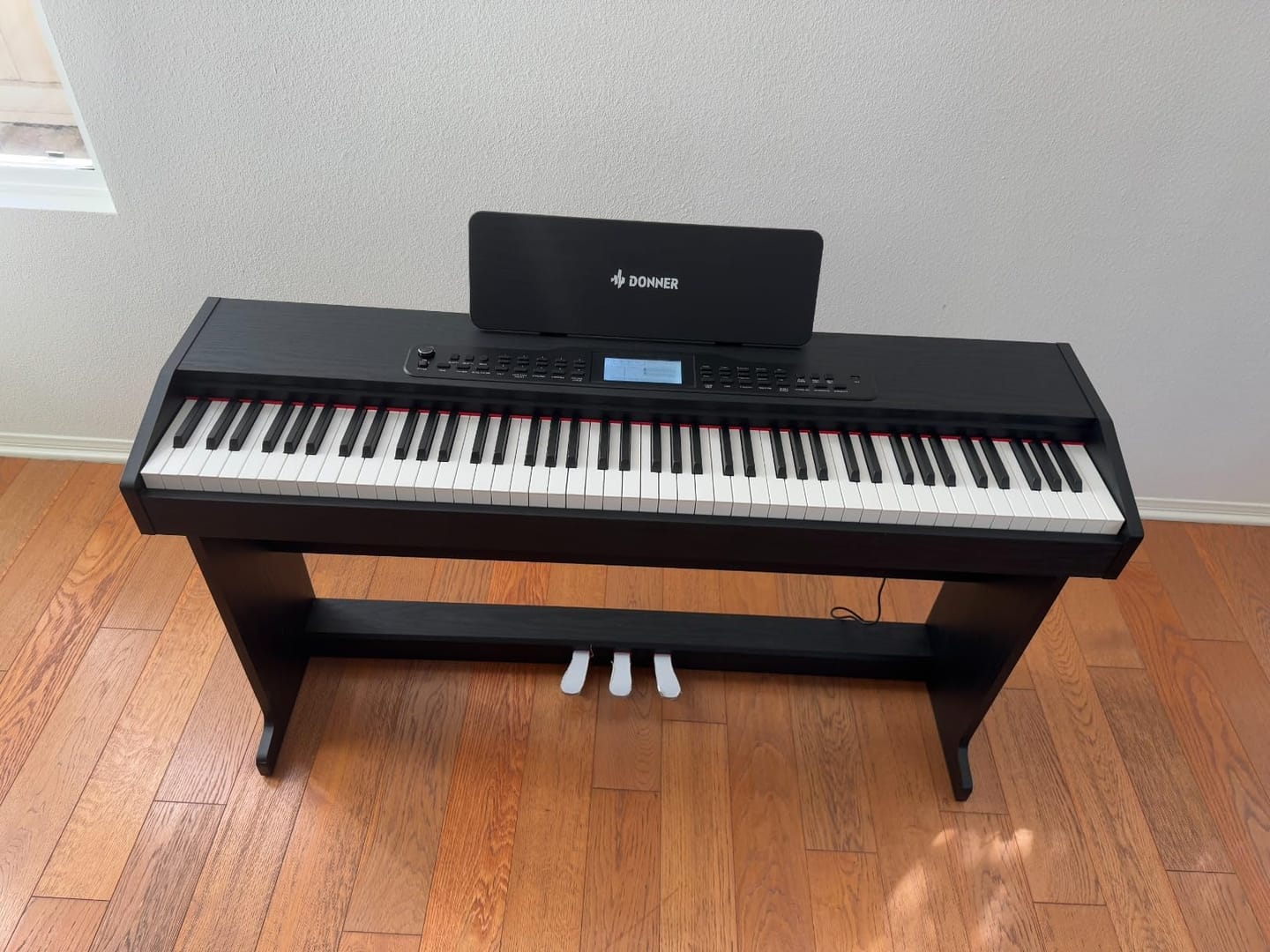 Customer photo review of Donner DDP-95 lesté Piano numérique