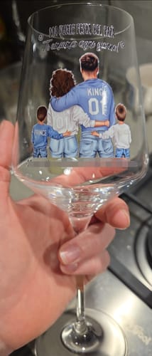 Customer photo review of Ogni giorno – Calice da vino personalizzato per la festa del papà e festa della mamma