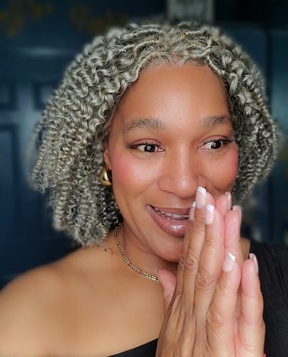 Customer photo review of Luvwin Silver Grey Boho Twist Curly Human Hair Wigs For Black Women（副本）
