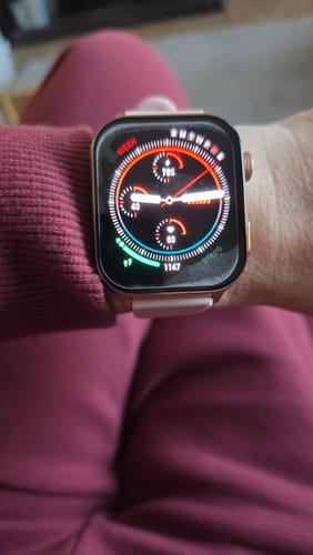 Reviewer wearing the replacement smartwatch that was successfully delivered after the first was lost.