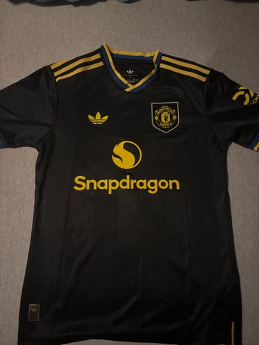 Customer photo review of Manchester United Maillot Third 25/26