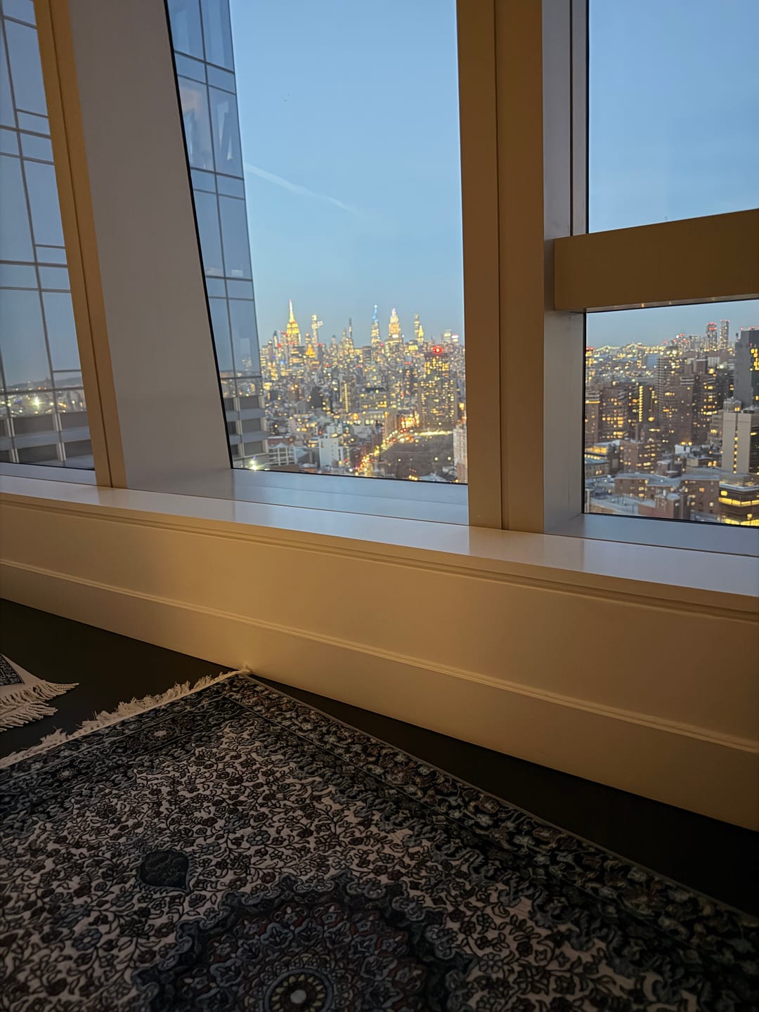 Customer photo review of Skylight Naseej Padded Prayer Mat