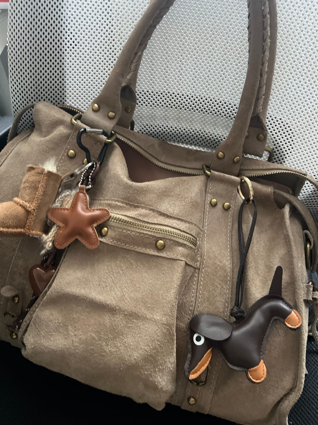 Customer photo review of It girl bag teddy brown