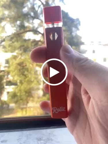 Customer video review of ROLLZ THCA Vape – approx. 800 puffs (90/10) | 2ml