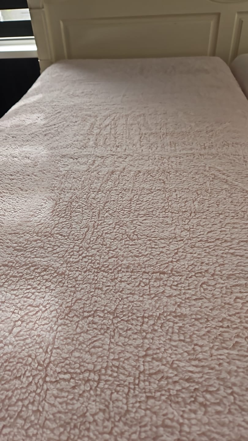 Customer photo review of Matras Hoeslaken Teddy - Blush Pink