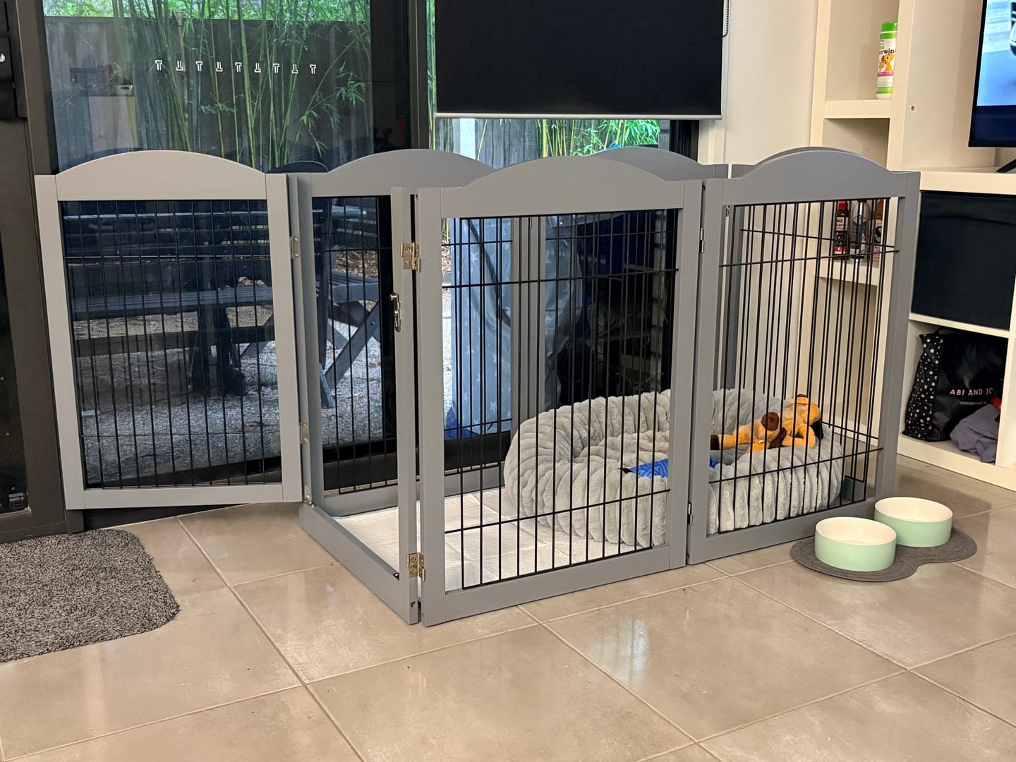 Customer photo review of 6 Panels Pet Playpen Pet Gate