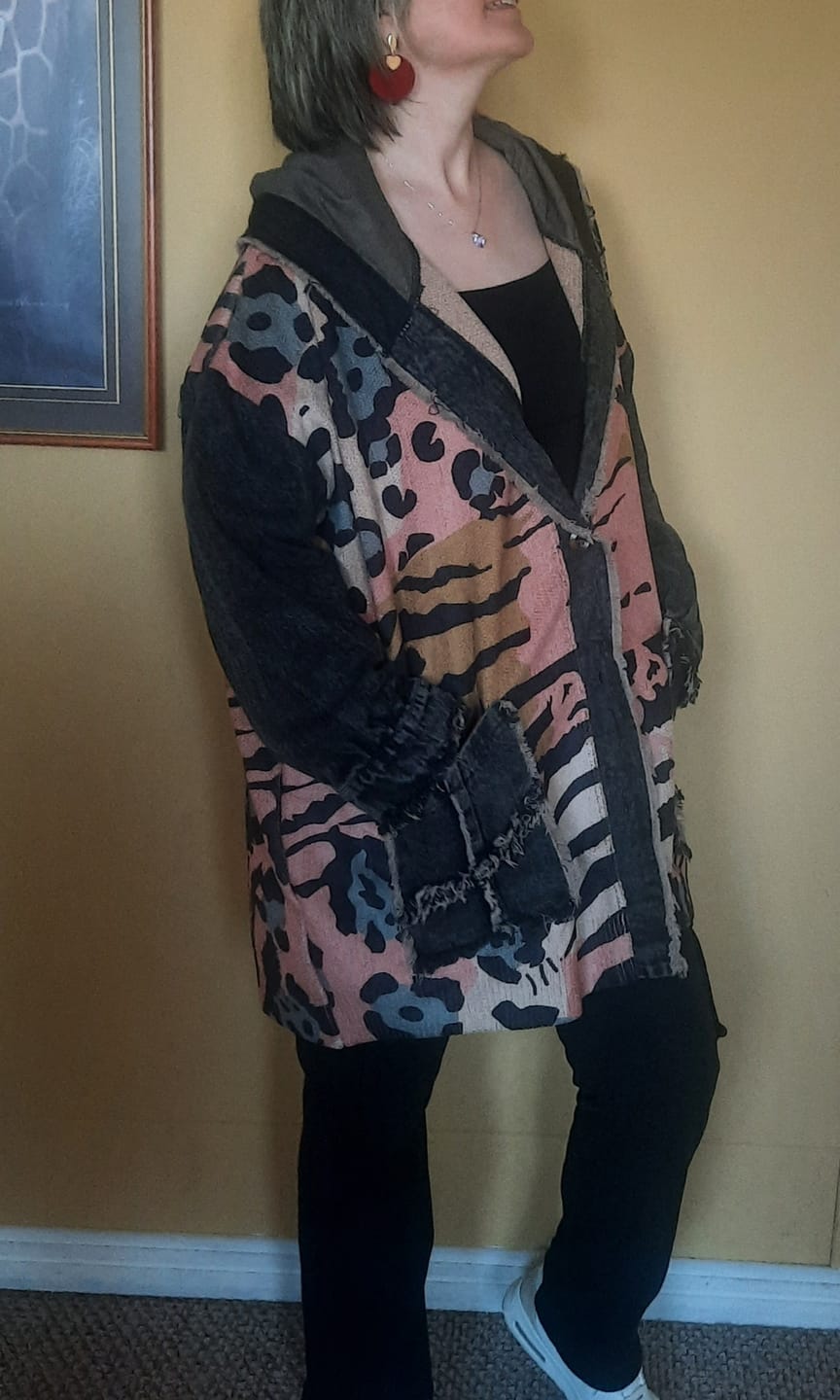 Customer photo review of Abrigo Mezclilla/Lana Mix Print