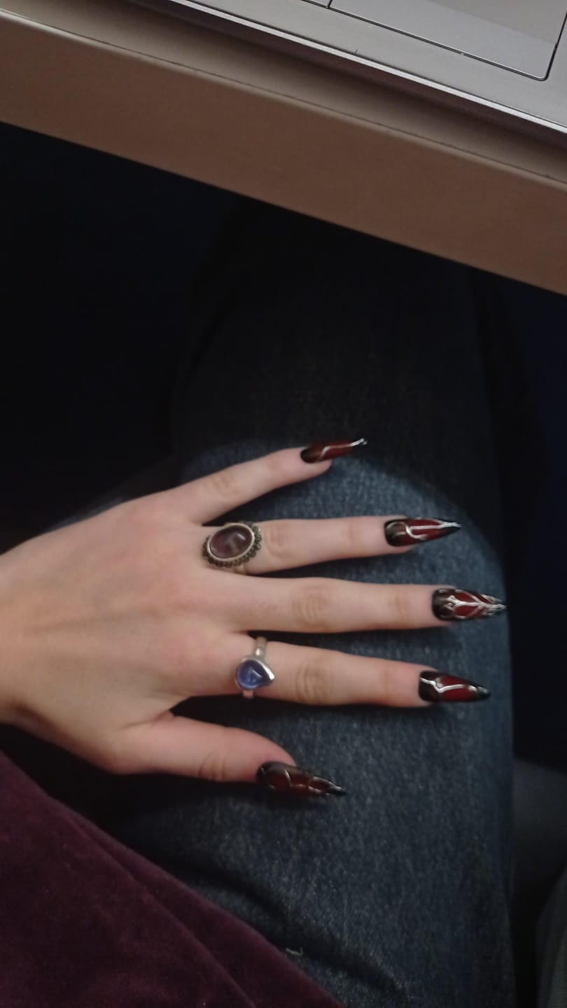 Customer photo review of Bloody Romance Heart Press-On Nails, Burgundy Chrome Fake Nails with Gothic Silver Veins