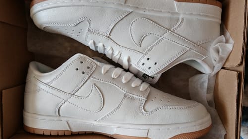 Customer photo review of Tenis Dunk Blanco Ambar
