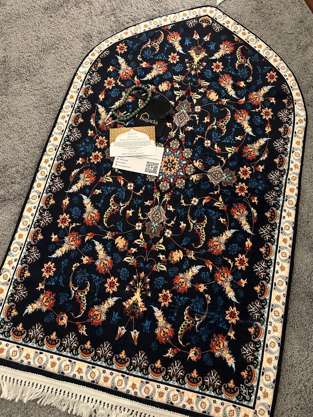 Customer photo review of Firdaws  Padded Prayer Mat